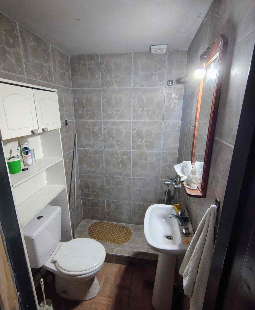 Foto de Venta casa con loft y Galpon Isidro Casanova, imagen 3
