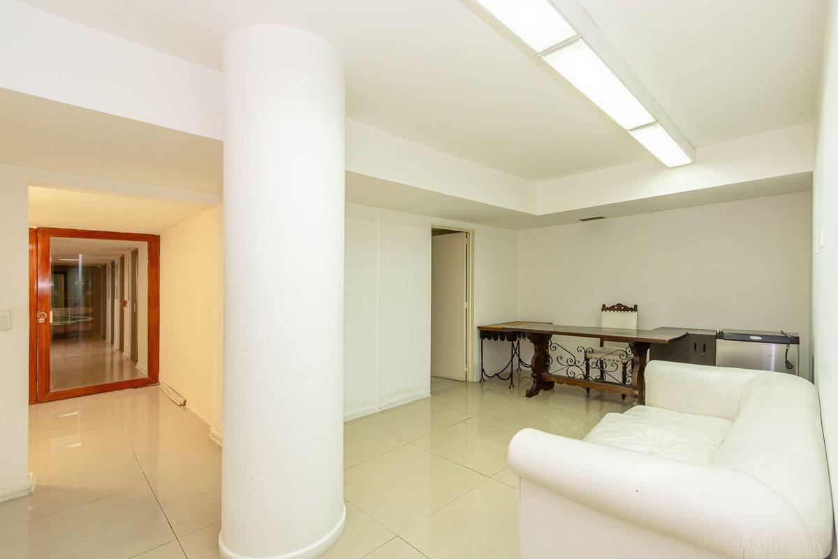 Foto de Alquiler Oficina 676 m² con 12 salas en Retiro, imagen 4