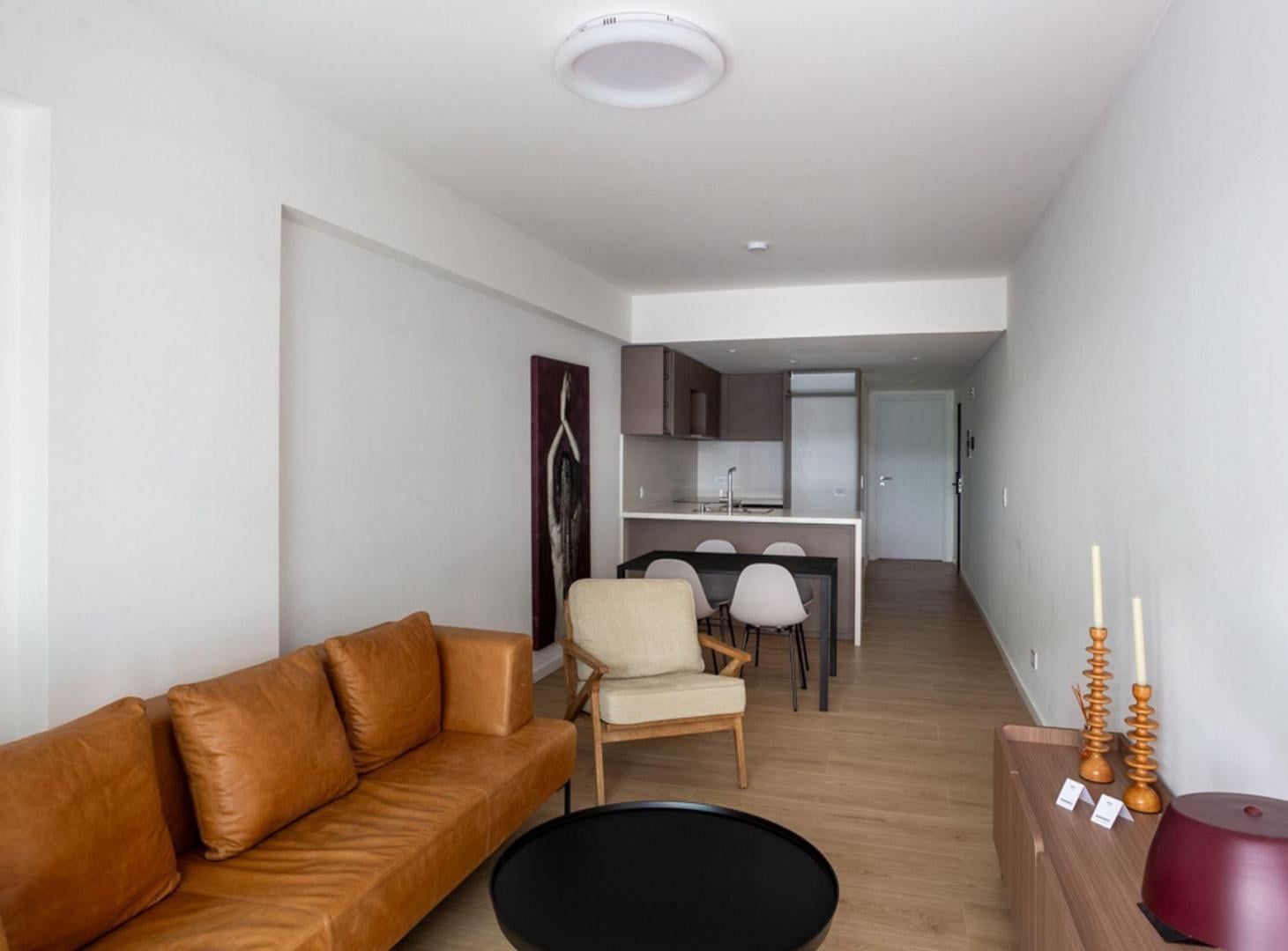 Foto de VENTA DEPTO 2 AMB EN RECOLETA CON AMPLIO BALCON, imagen 3