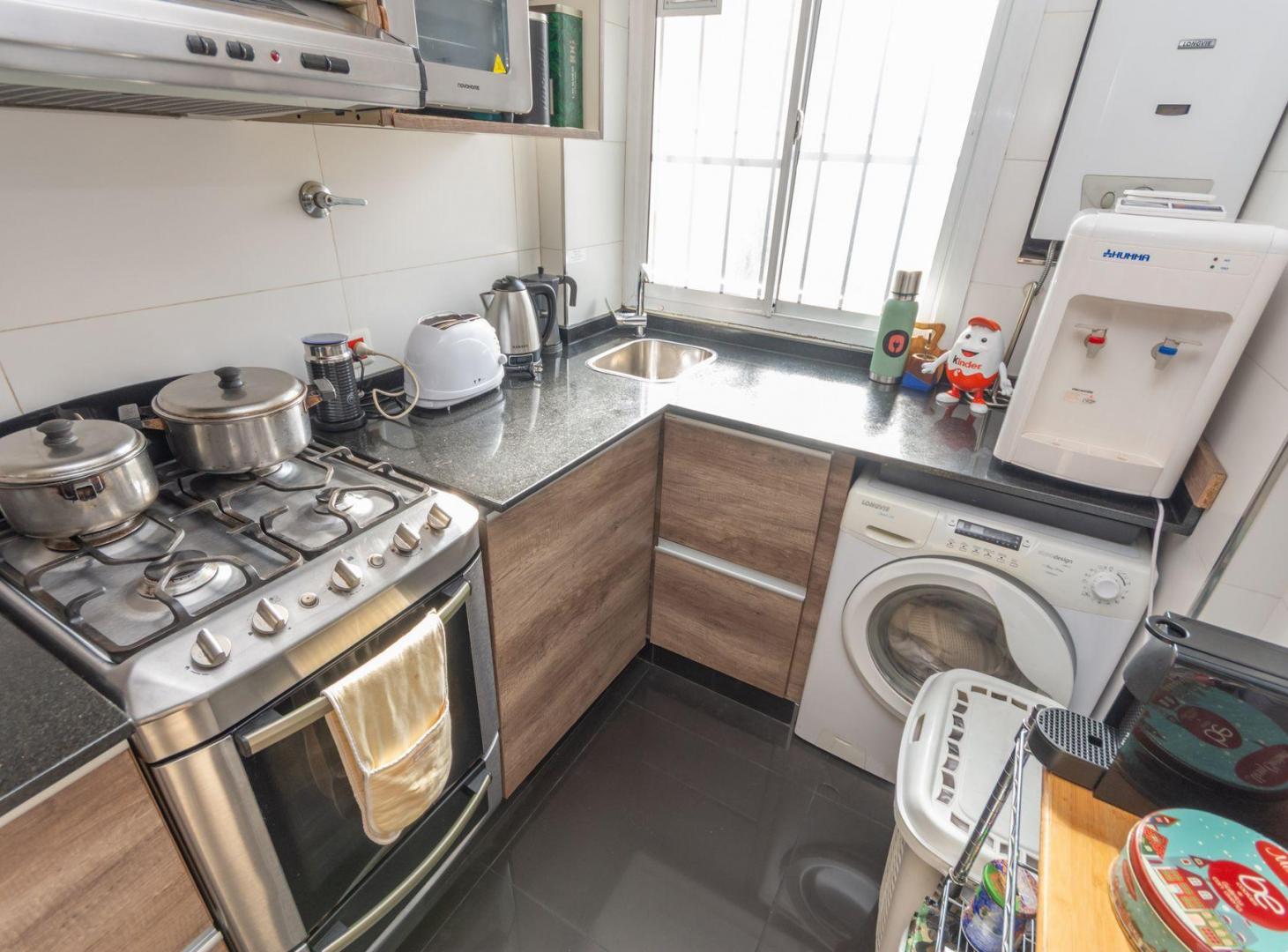 Foto de VENTA DEPTO 4 AMB CON BALCON LUMINOS SAN CRISTOBAL, imagen 4