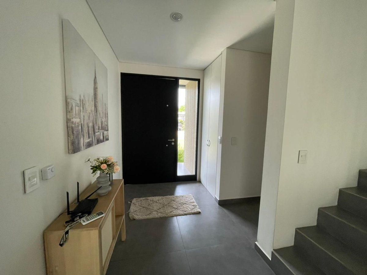 Foto de CASA 6 AMB EN VENTA BARRIO CERRADO CHATEAU PILAR, imagen 5