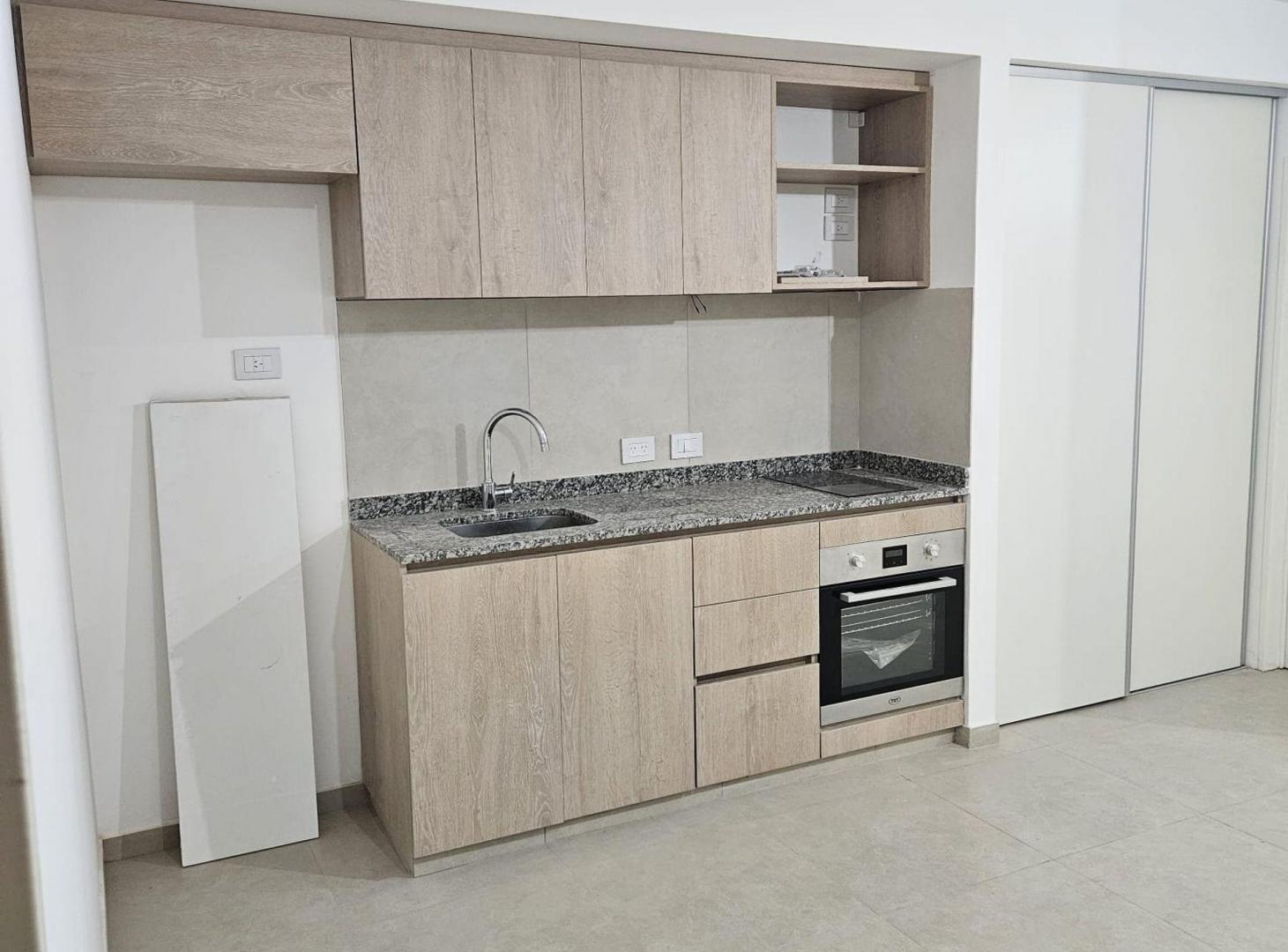 Foto de Monoamb Alquiler Villa Urquiza A Estrenar Patio, imagen 2