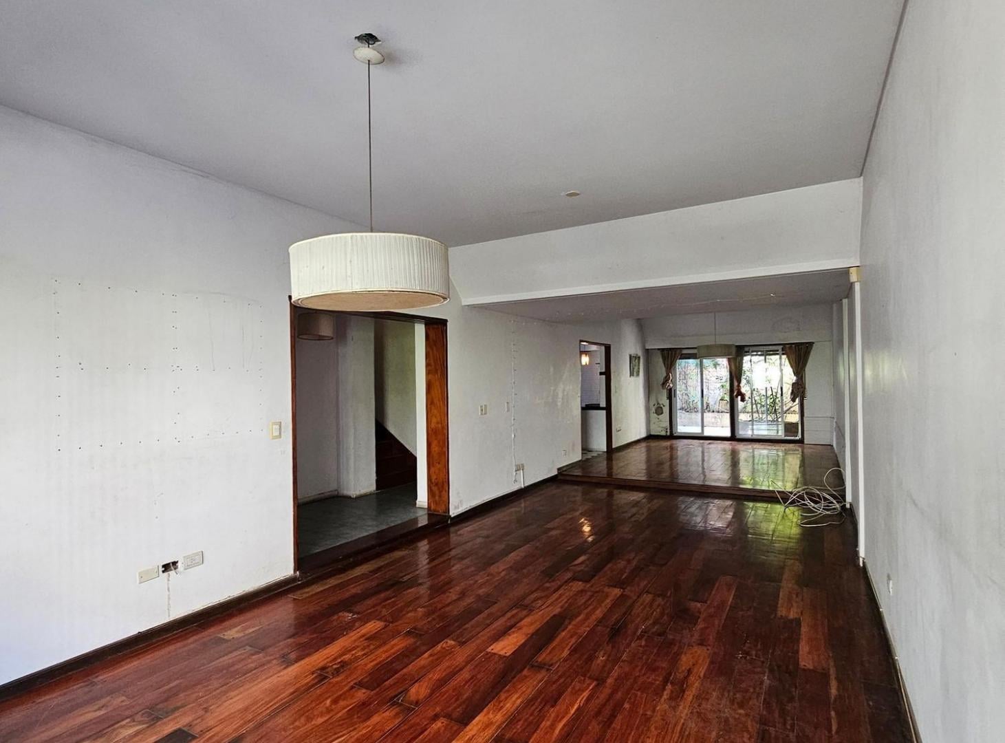 Foto de Casa de 5 amb en venta en P Patricios. 313m Patio, imagen 2