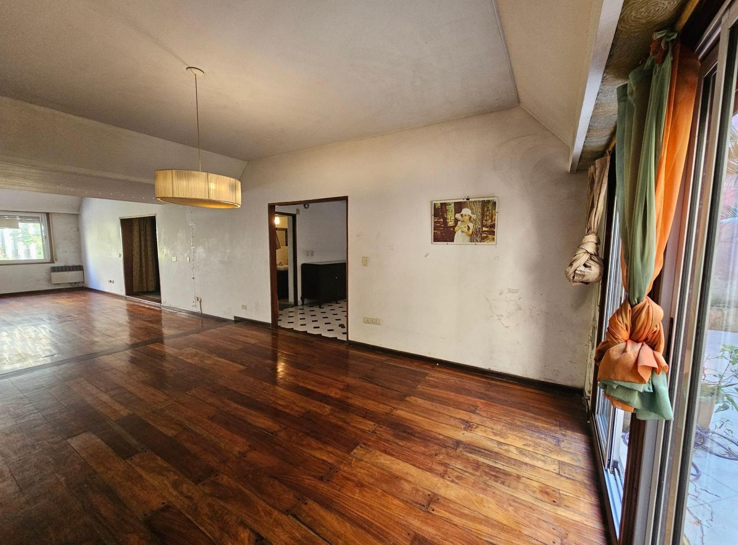 Foto de Casa de 5 amb en venta en P Patricios. 313m Patio, imagen 3