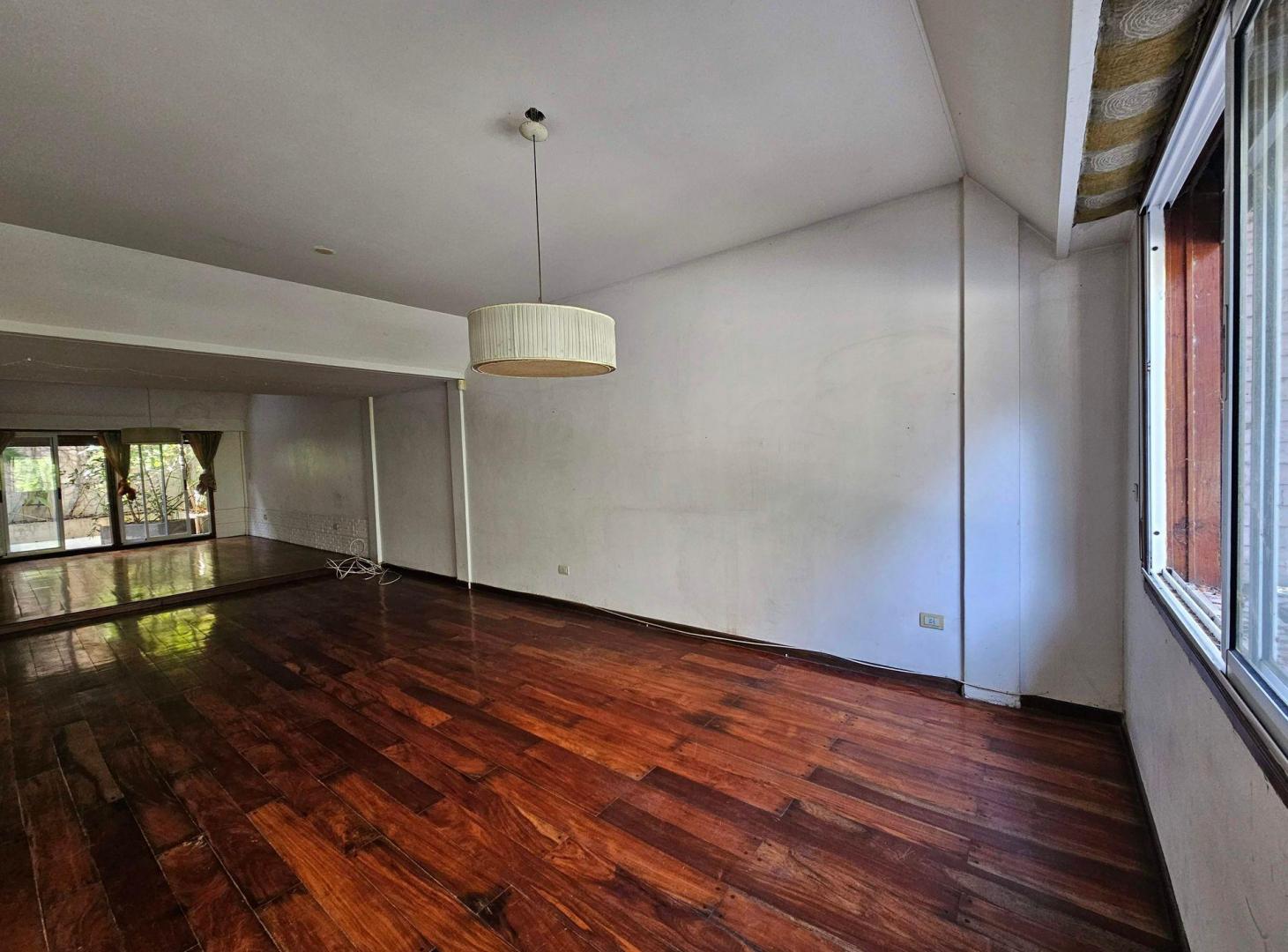 Foto de Casa de 5 amb en venta en P Patricios. 313m Patio, imagen 1