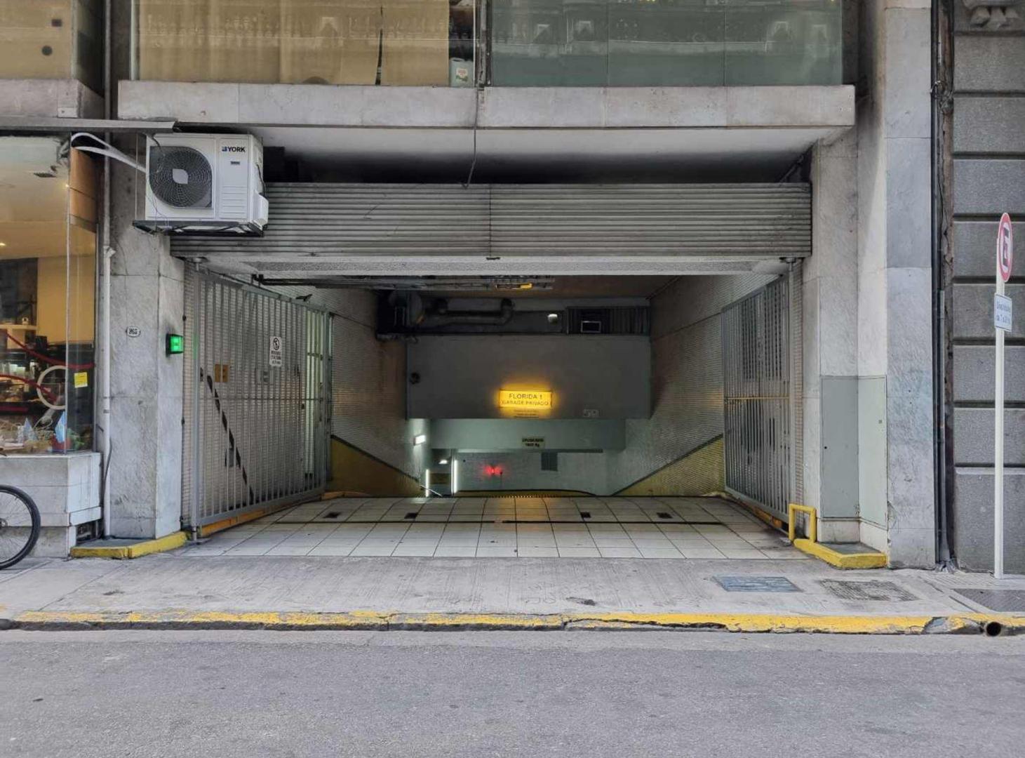 Foto de COCHERA EN VENTA EN MICROCENTRO, imagen 1