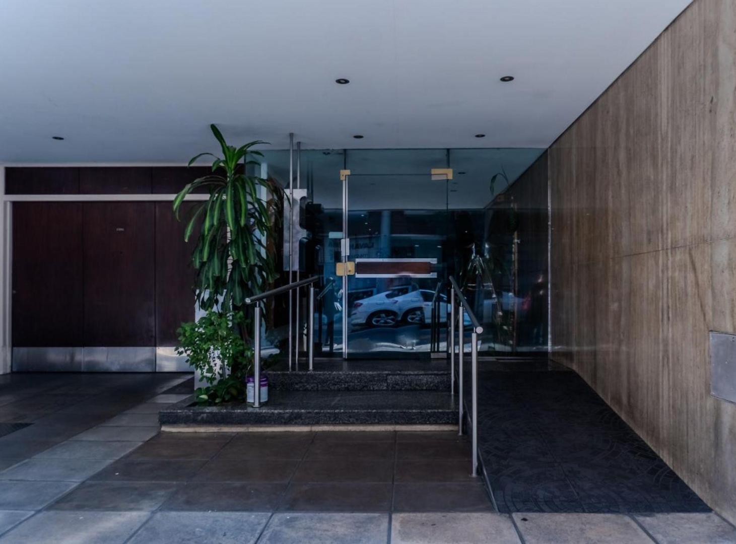 Foto de VENTA DEPTO 3 AMB BELGRANO CON DEPENDENCIA BALCON, imagen 5