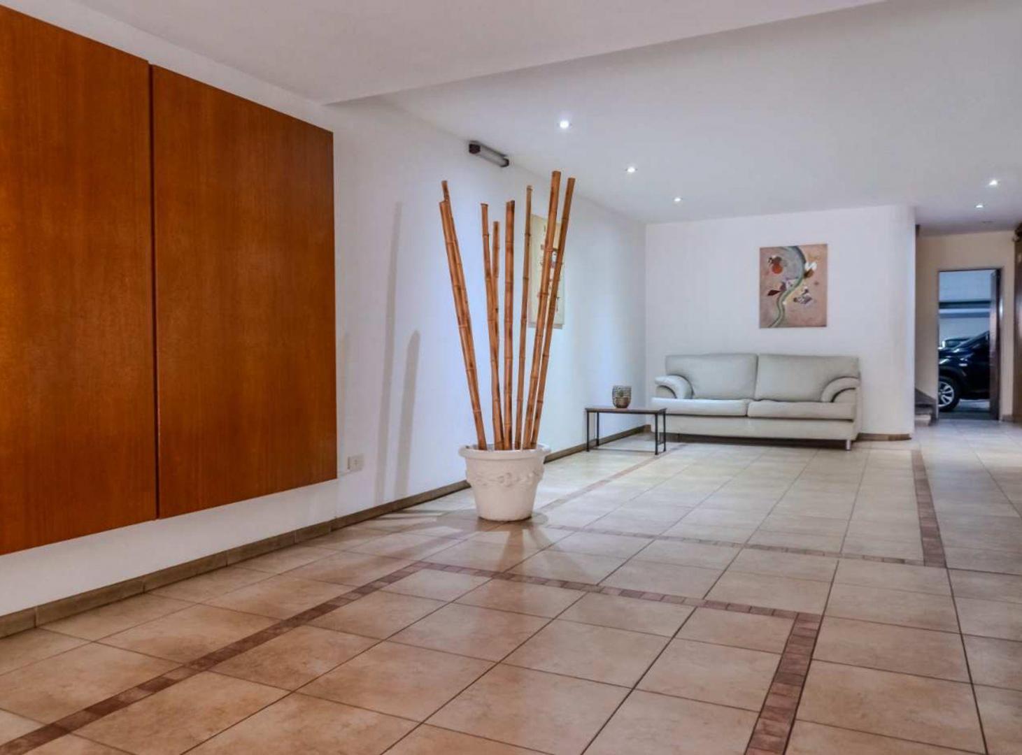 Foto de VENTA DEPTO 3 AMB BELGRANO CON DEPENDENCIA BALCON, imagen 3