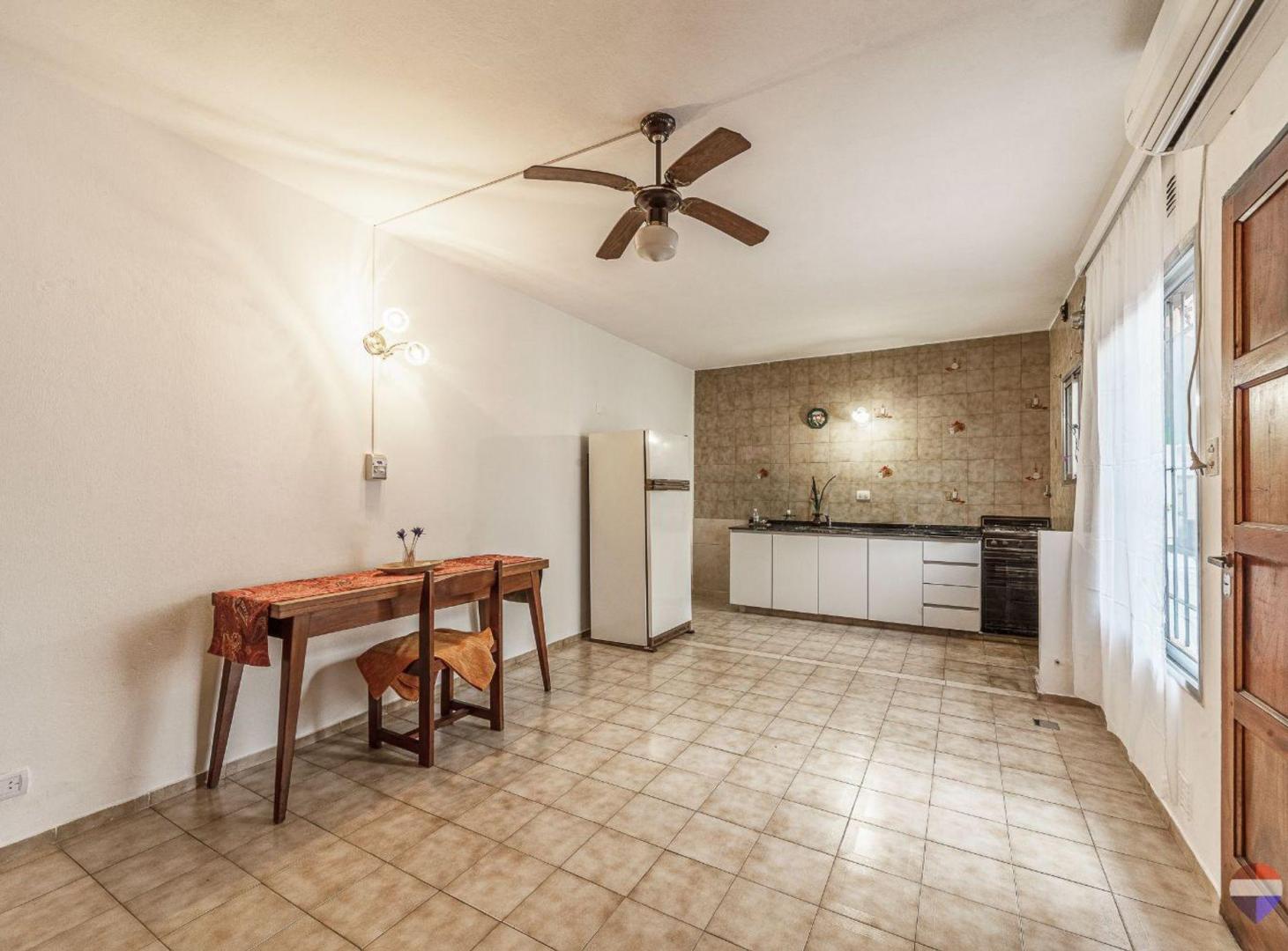 Foto de VENTA PH 4 AMB TERRAZA PATIO Y ENTRADA INDEP, imagen 2