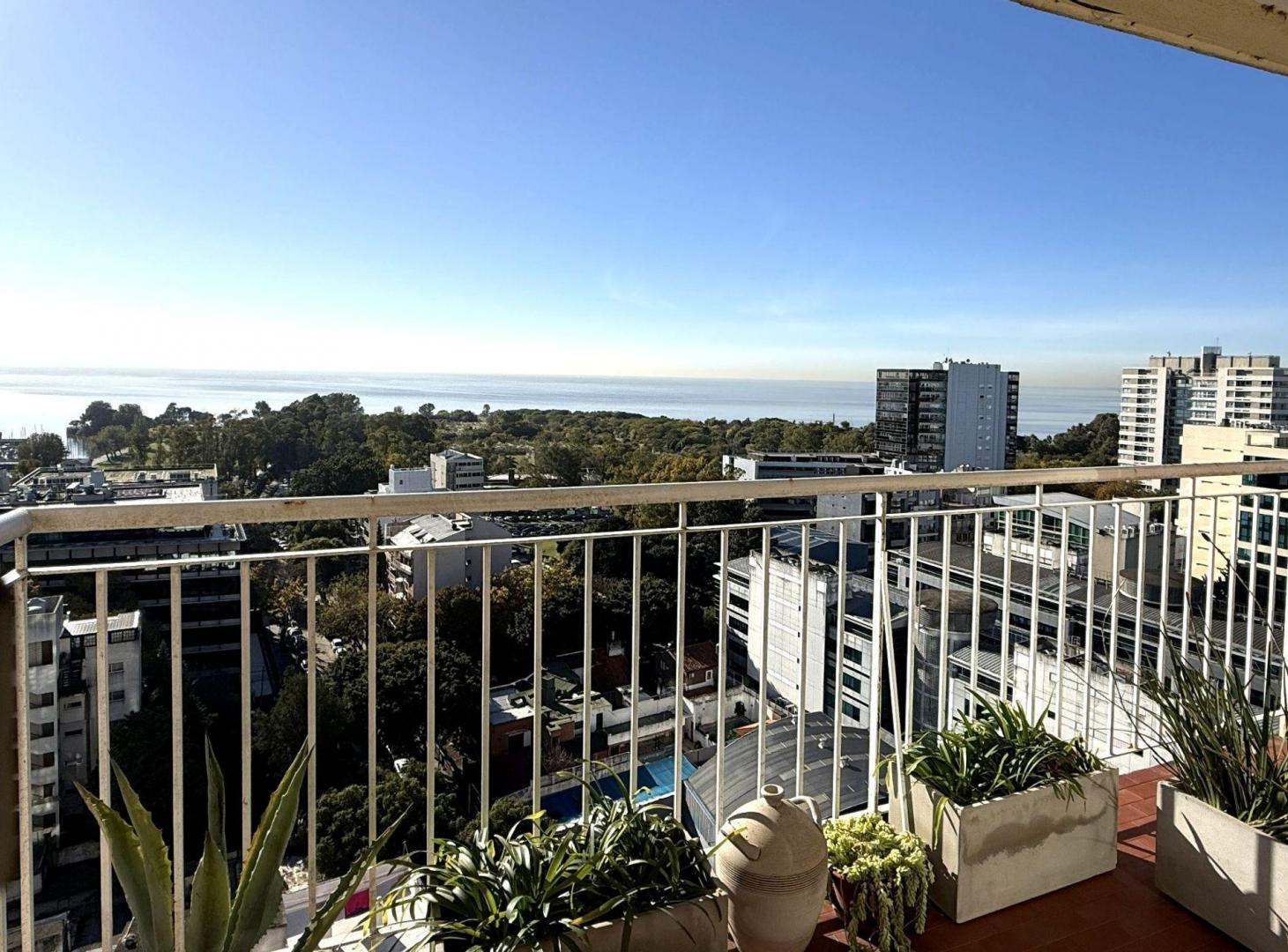 Foto de VENTA DEPTO 4 AMB BALCON COCHERA EN VICENTE LOPEZ, imagen 3