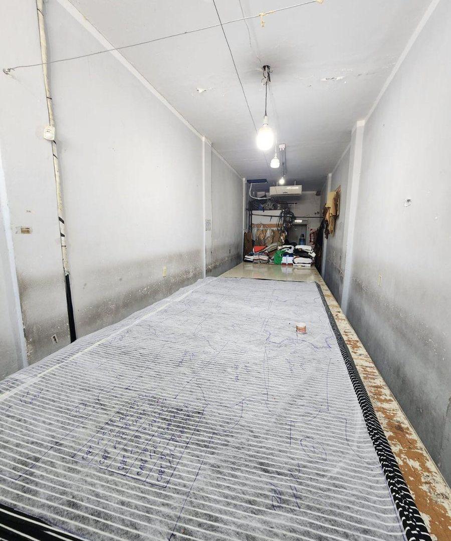 Foto de 1/3 Local comercial en Flores 2.80 x 17 mts, imagen 4
