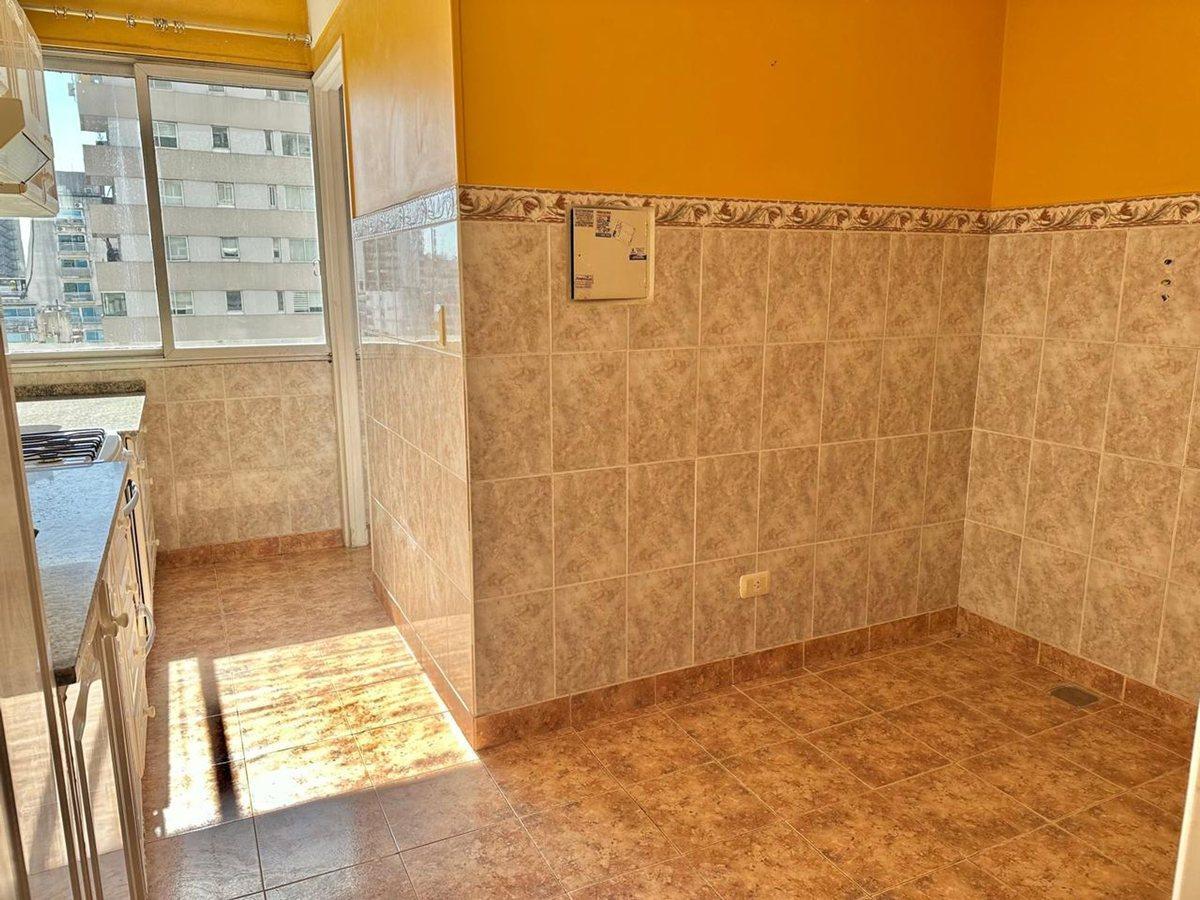 Foto de VENTA DEPARTAMENTO 3 AMB CON DEPENDENCIA PALERMO, imagen 4