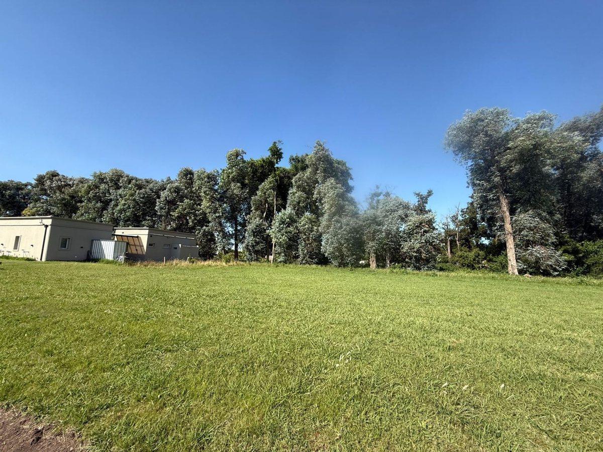 Foto de Venta terreno arbolado en El Espinillo Golf Lujan, imagen 1