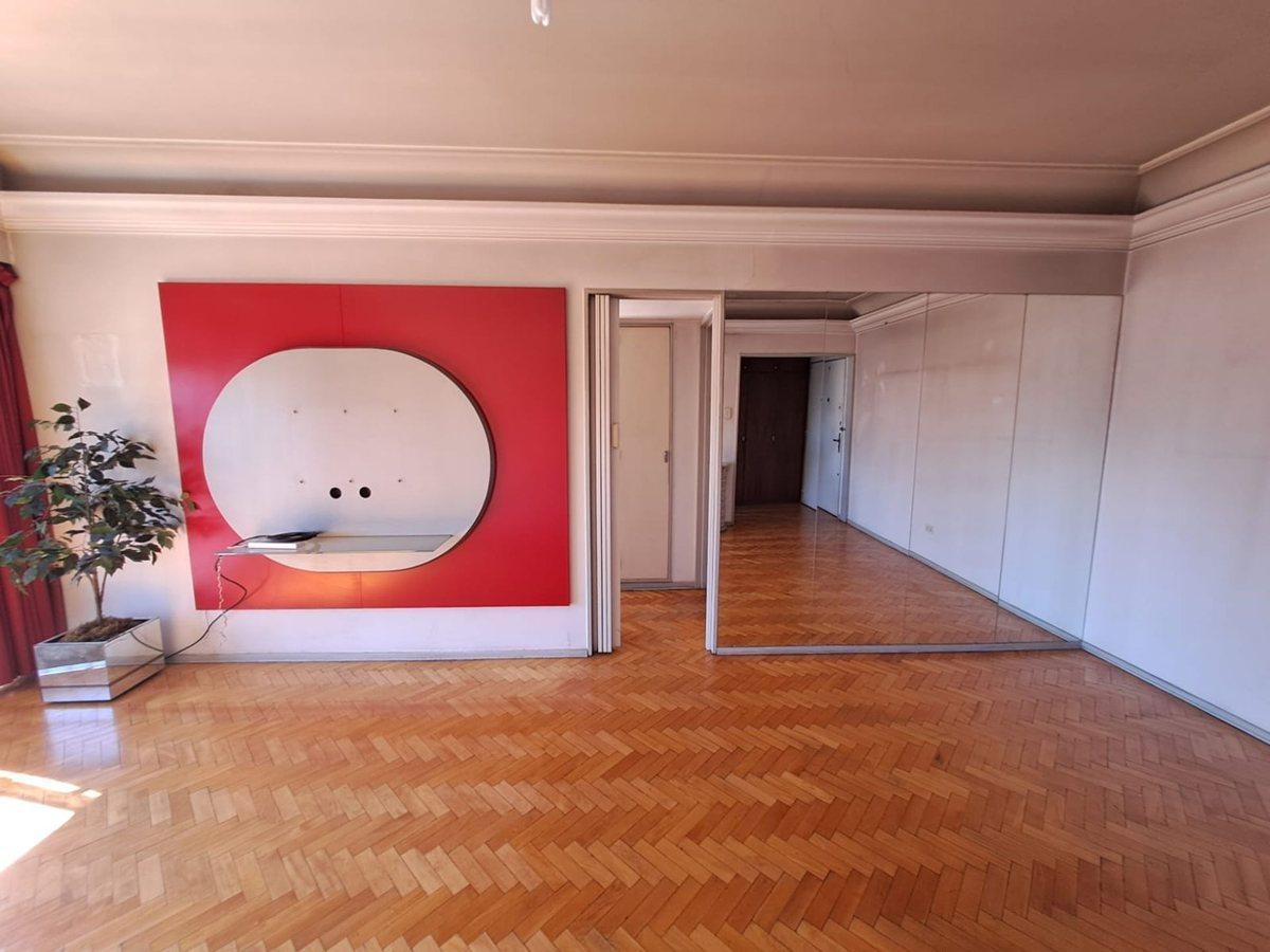 Foto de VENTA 2 AMB C/COCHERA LUMINOSO EN TORRE FLORESTA, imagen 4