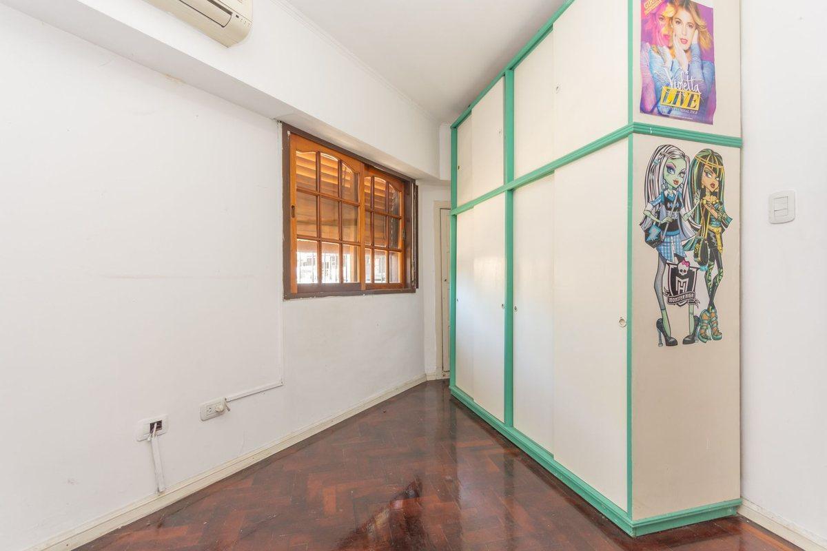 Foto de Venta Casa 6 ambientes Apto Credito,Mataderos Caba, imagen 1