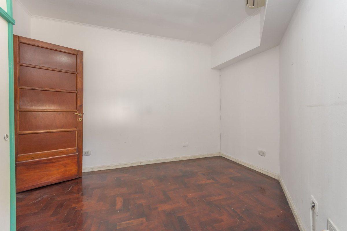 Foto de Venta Casa 6 ambientes Apto Credito,Mataderos Caba, imagen 2