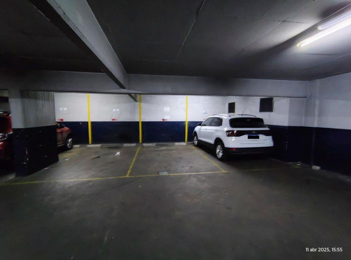 Foto de Venta Cochera Tribunales Pb Grande Fija Cubierta, imagen 1