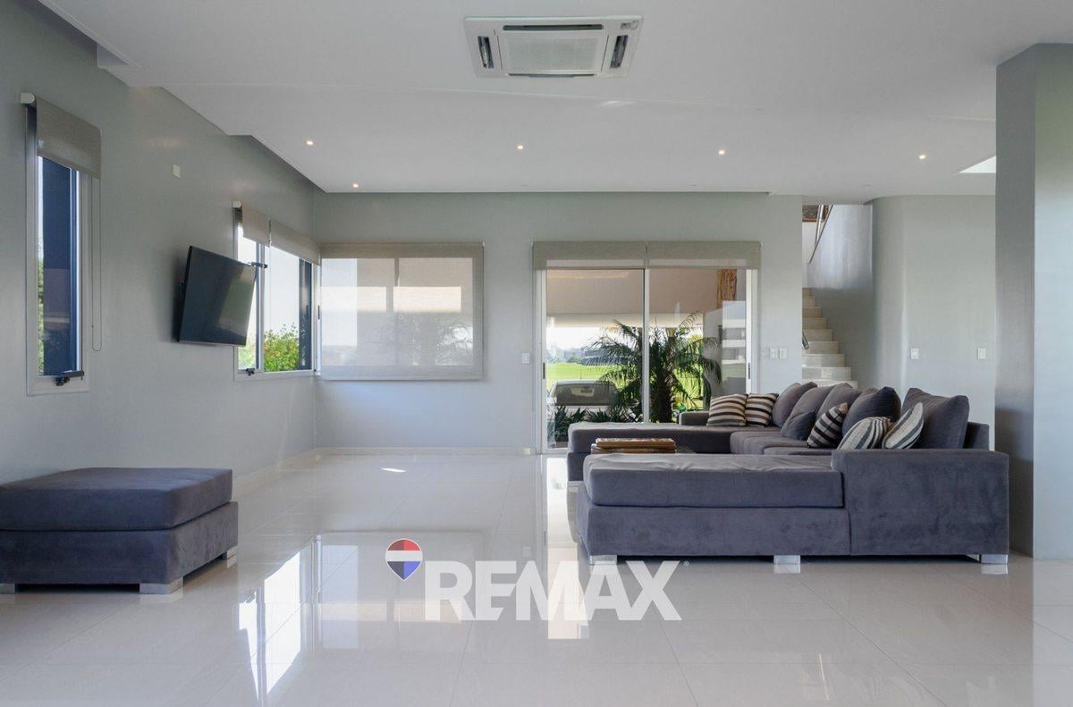 Foto de CASA 7 AMBIENTES VENTA LA PROVIDENCIA A LA LAGUNA, imagen 4
