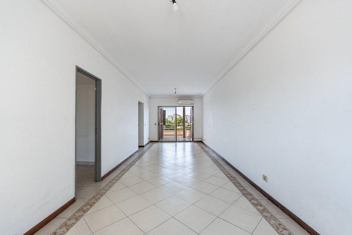 Foto de Venta Departamento 4 amb Parque Chas cochera y luz, imagen 3