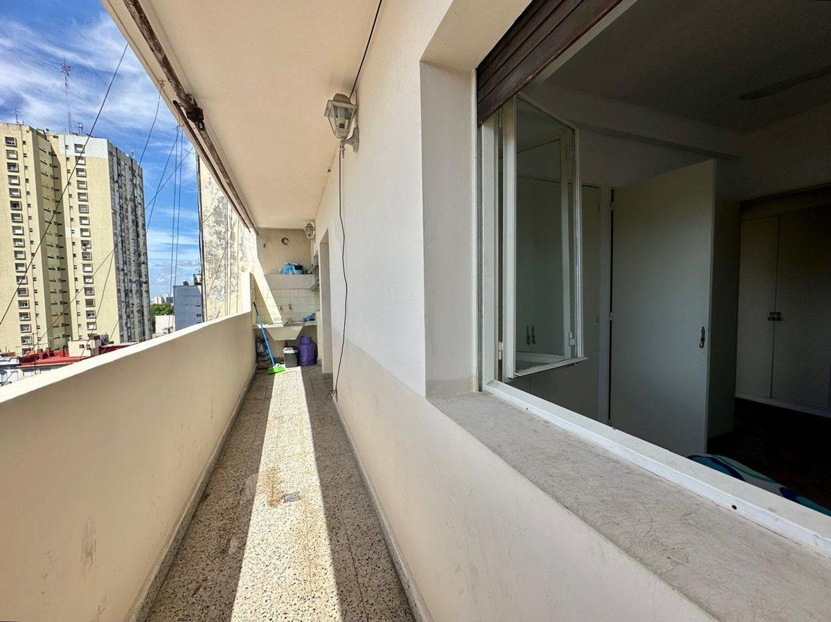 Foto de VENTA 2 AMBIENTES CONSTITUCION BALCON MUY LUMINOSO, imagen 3
