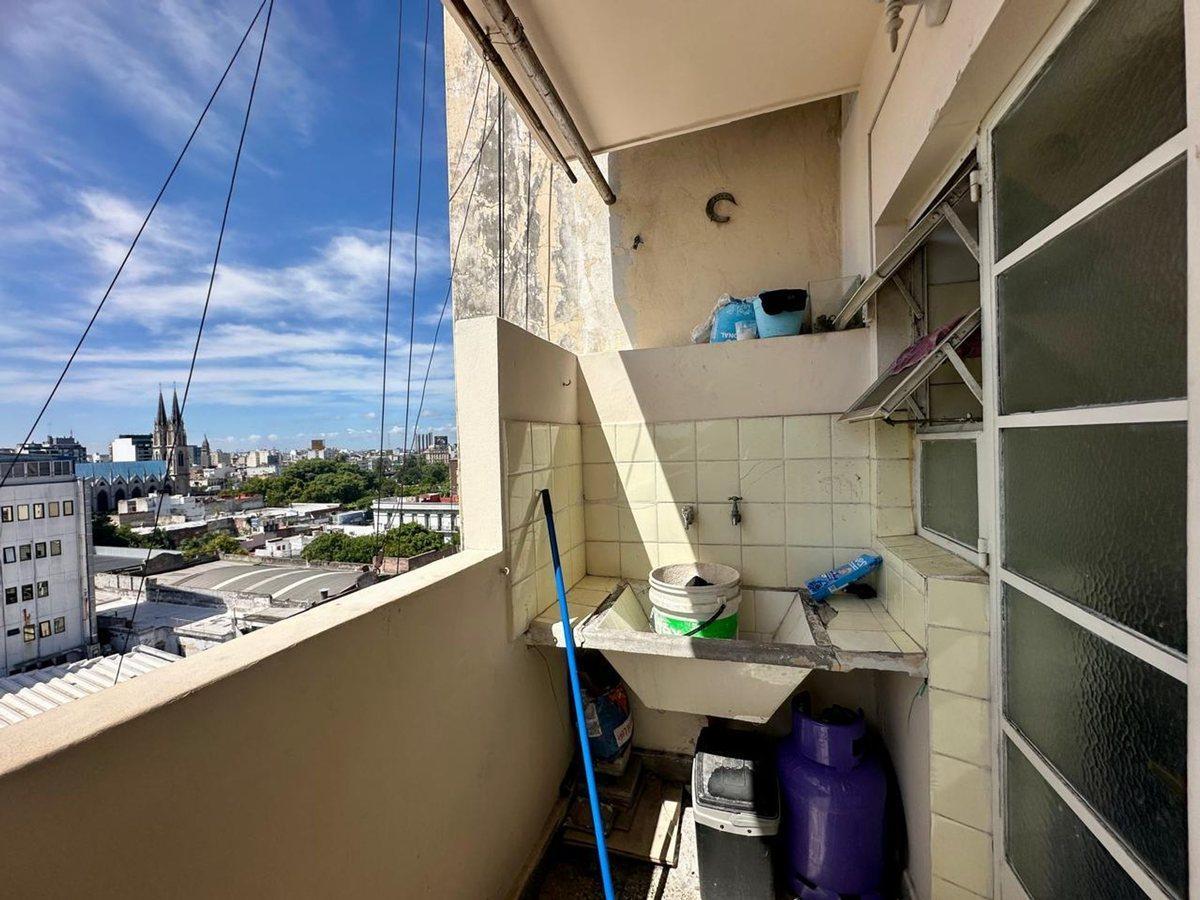 Foto de VENTA 2 AMBIENTES CONSTITUCION BALCON MUY LUMINOSO, imagen 5