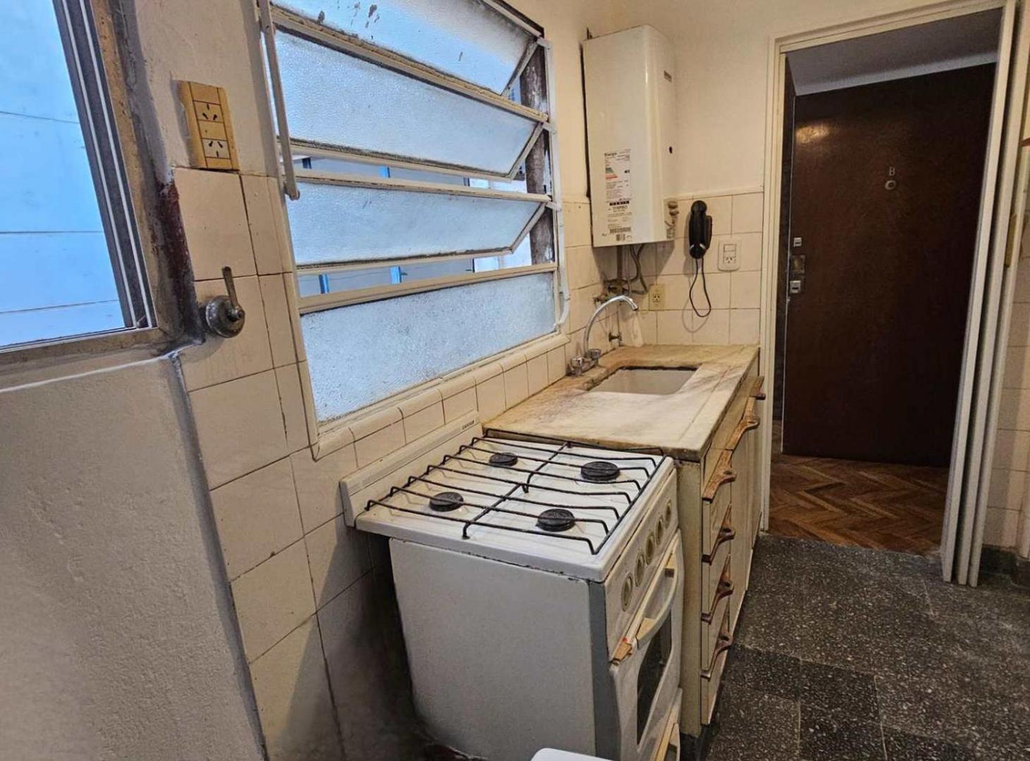 Foto de Departamento 2 ambientes en venta en Balvanera, imagen 3