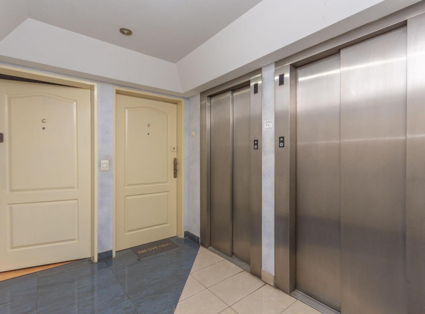 Foto de Venta Monoambiente con balcón Apto Prof., imagen 5