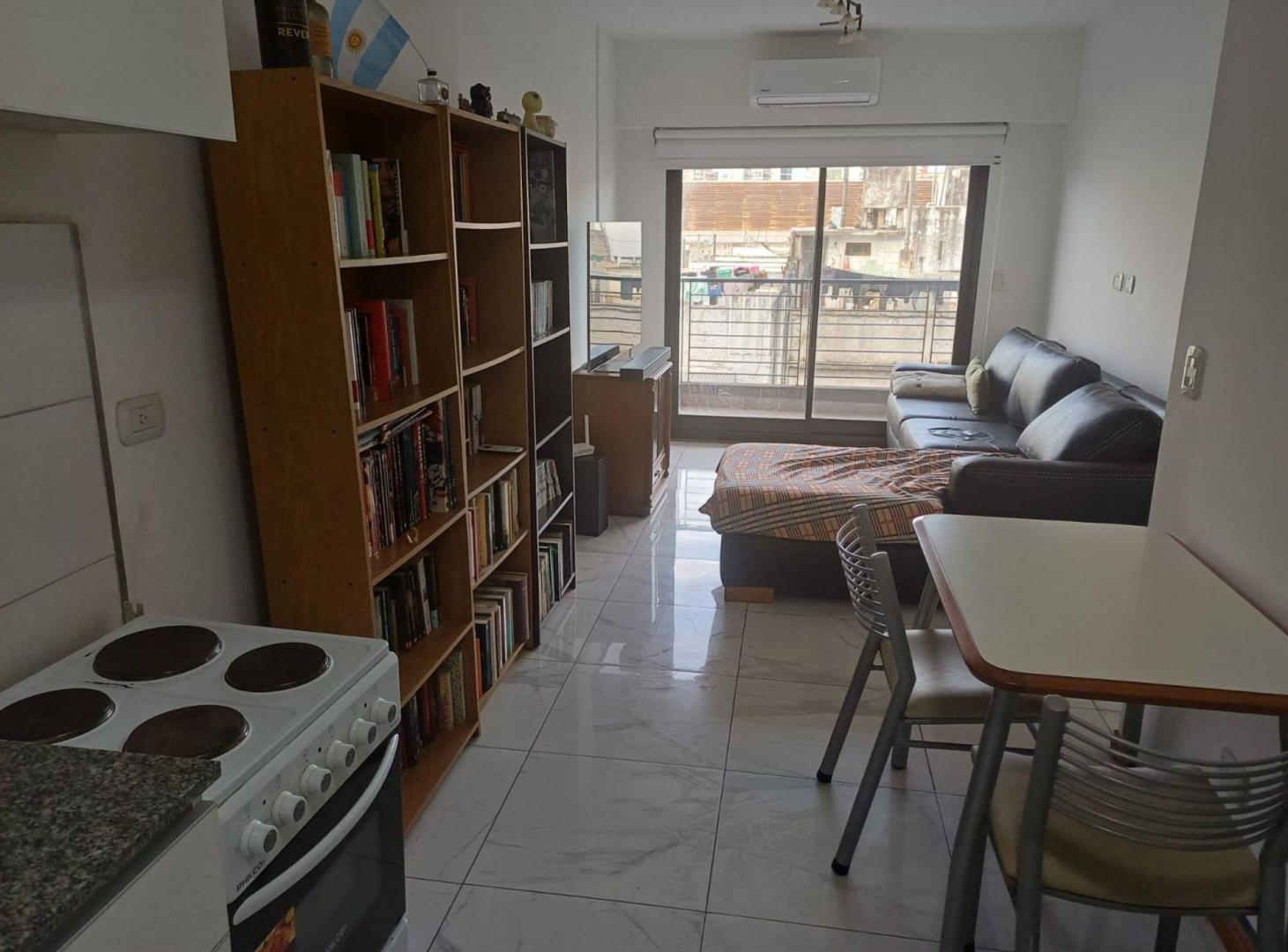 Foto de VENTA DOS AMBIENTES BALVANERA, imagen 1