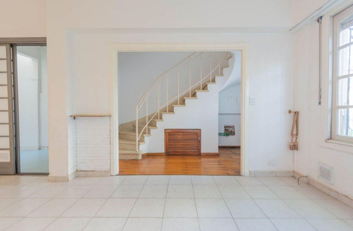 Foto de VENTA PH 4 AMBIENTES CON QUINCHO Y TERRAZA COGHLAN, imagen 1