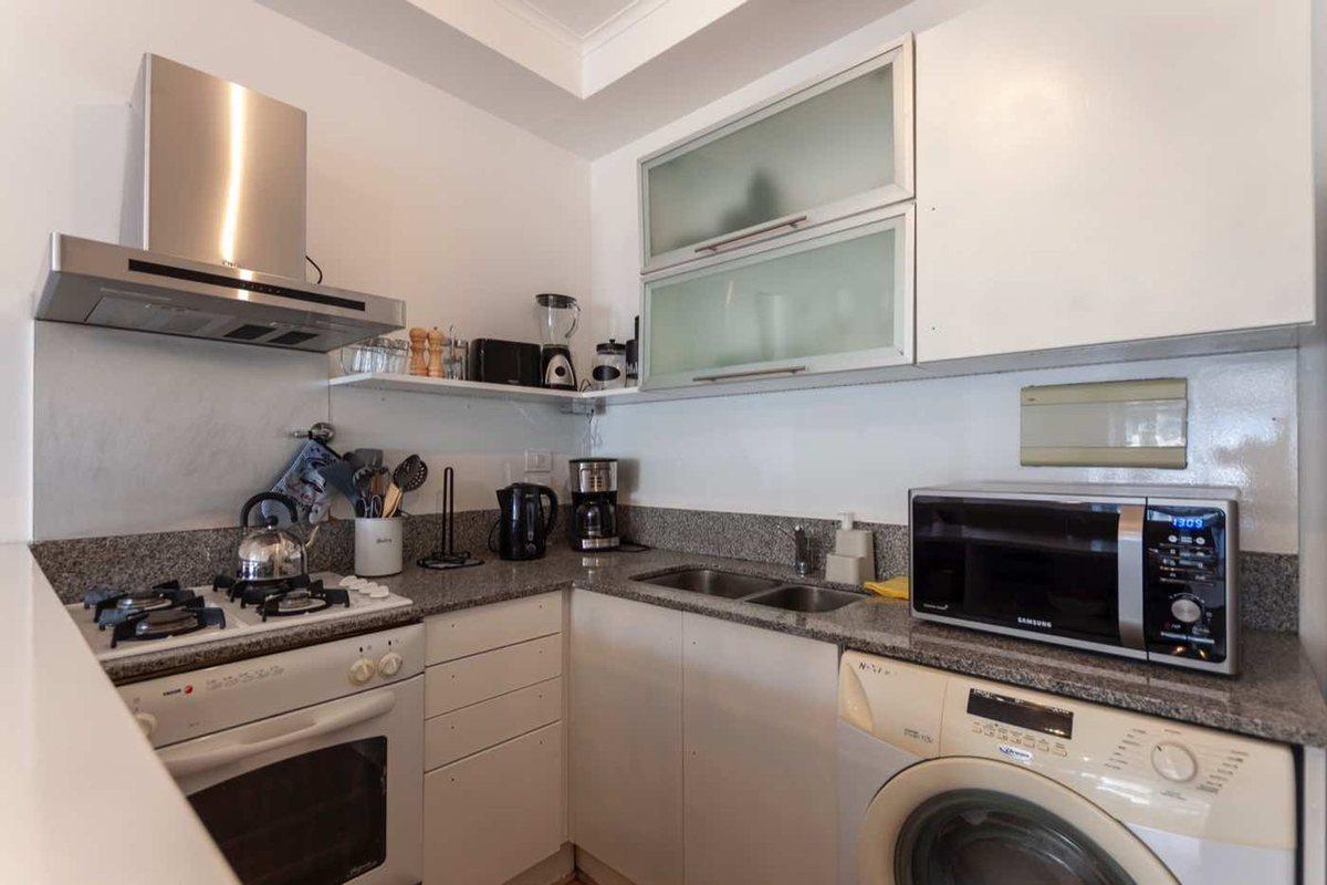 Foto de Venta departamento 2 Ambientes Las Cañitas, imagen 2
