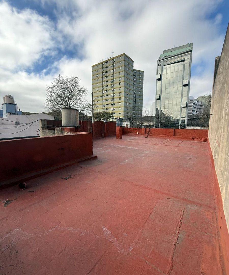 Foto de PH A REFACCIONAR CON TERRAZA PROPIA, imagen 1