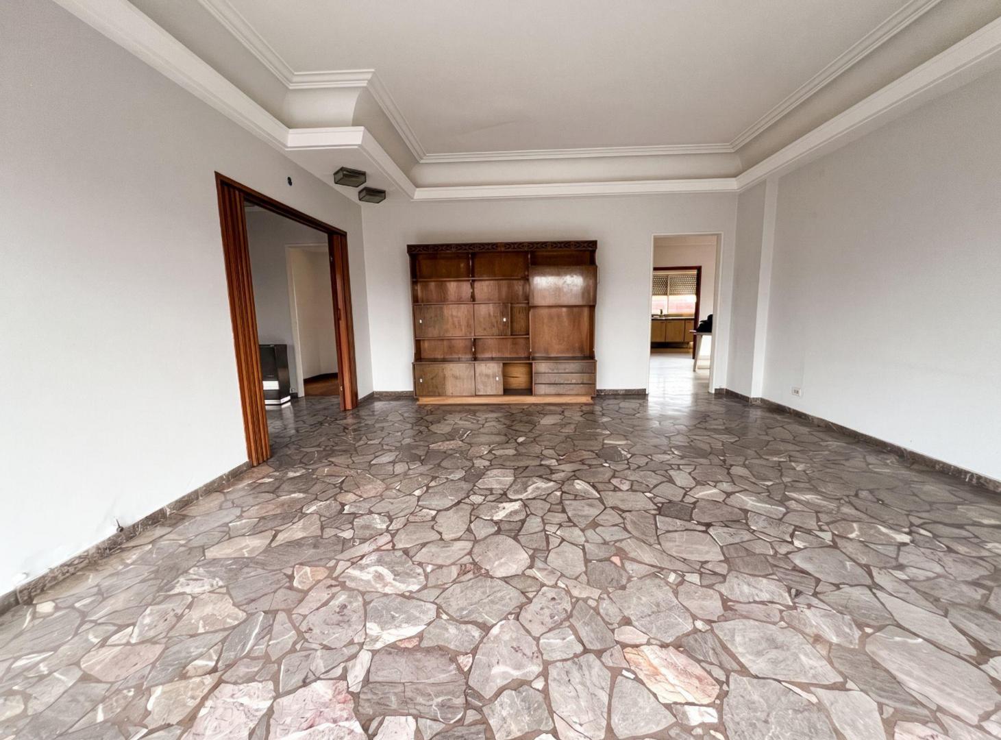 Foto de locales en venta en Haedo, oportunidad, imagen 3