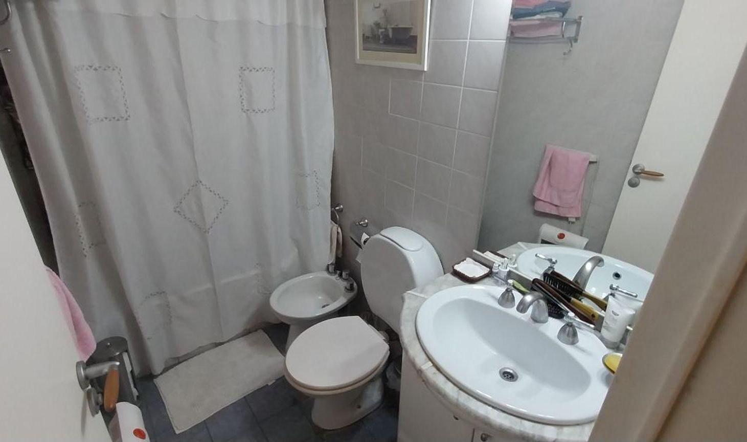 Foto de Venta Departamento 4 ambientes con COCHERA, imagen 2