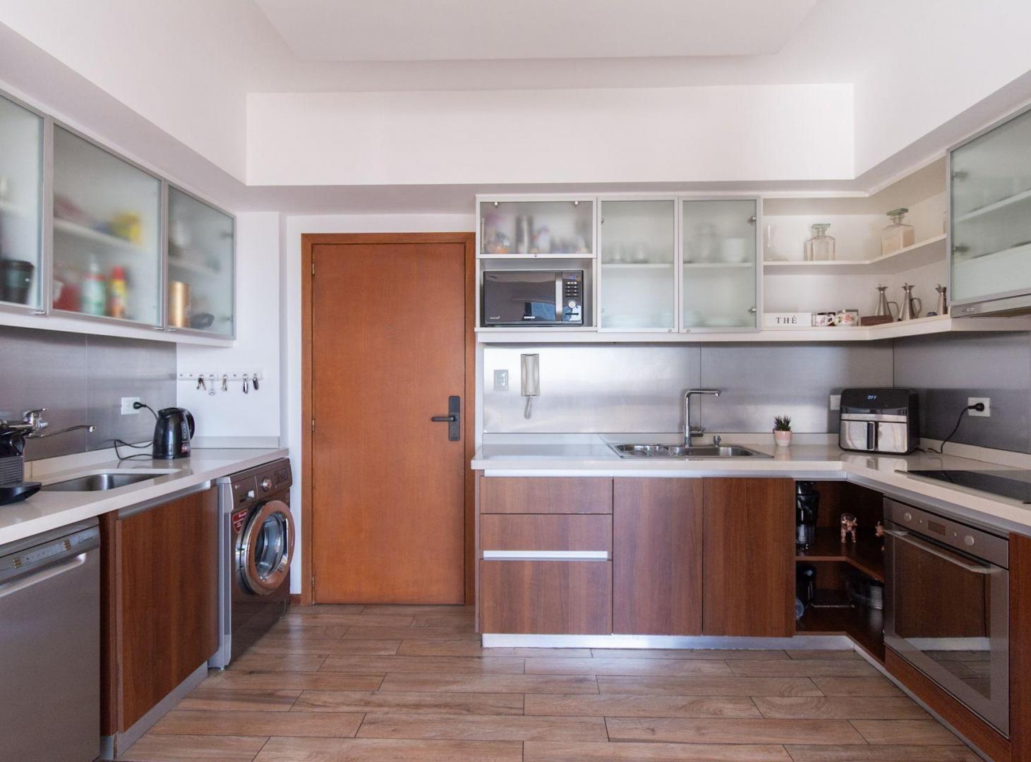 Foto de VENTA 3 AMBIENTES con cocheras VICENTE LOPEZ, imagen 4