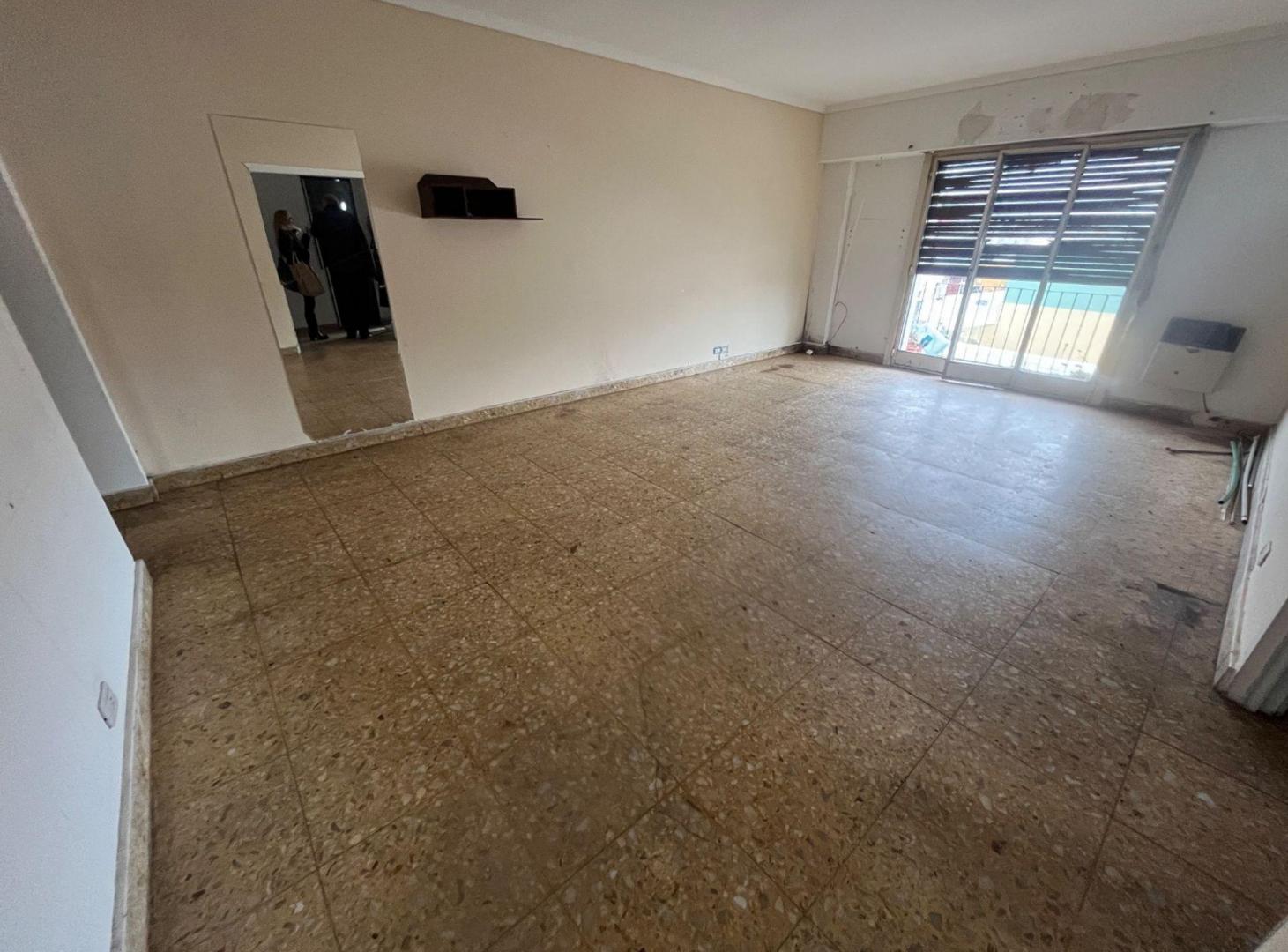 Foto de venta tres ambientes a reciclar en Boedo, imagen 2