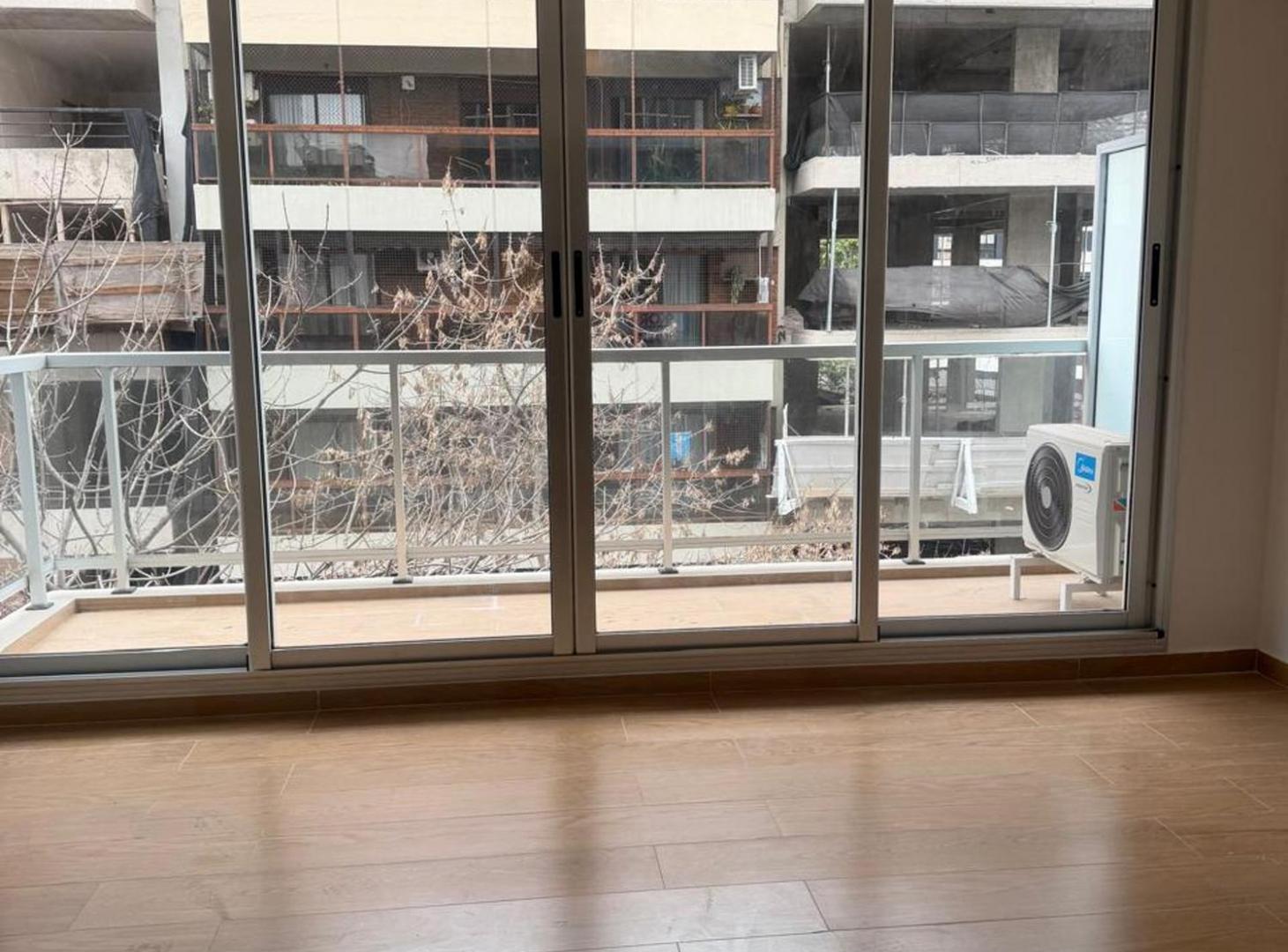 Foto de Venta mono a estrenar Colegiales Patio Jardin, imagen 2