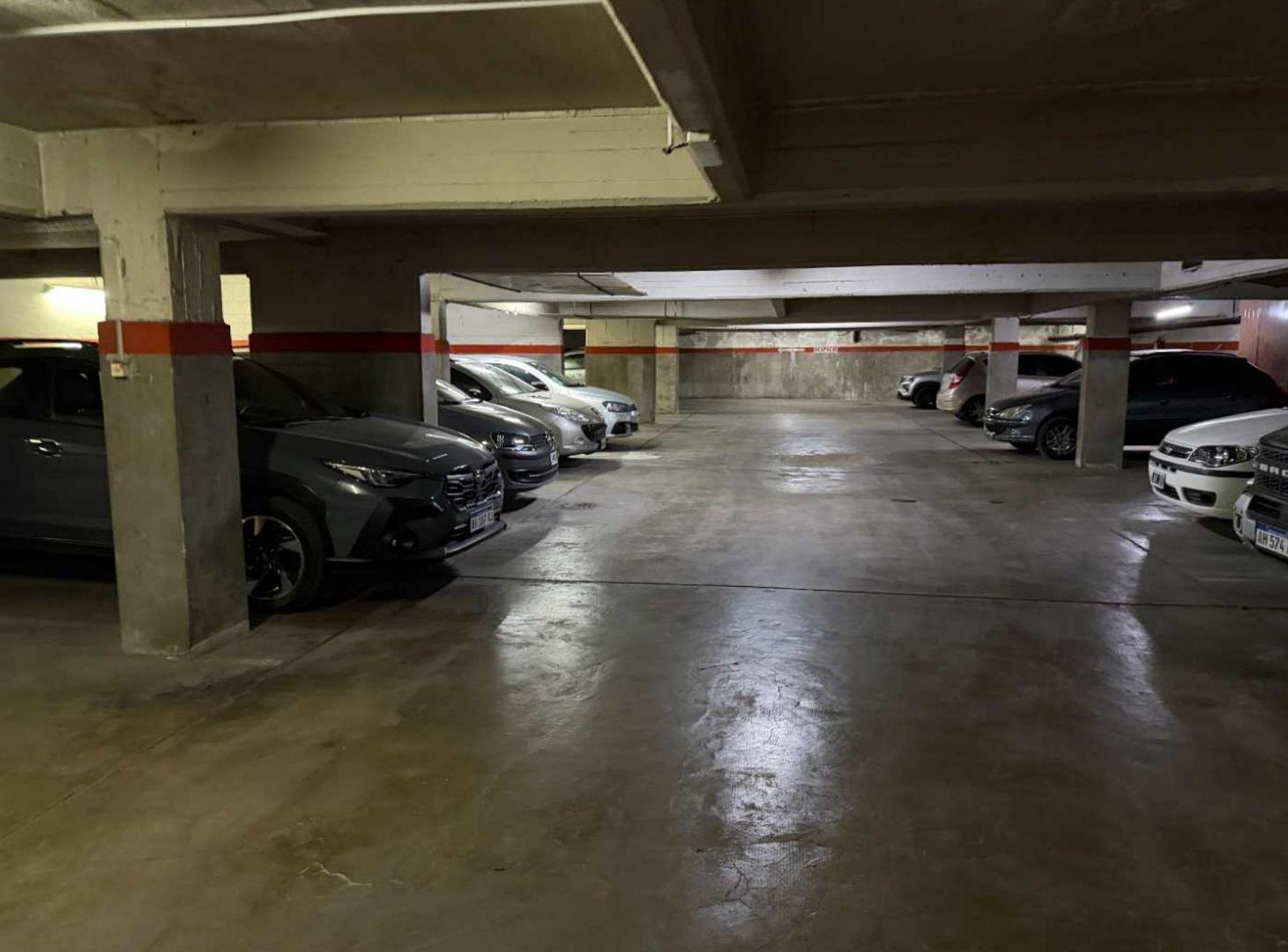 Foto de Cochera en venta Torre Zapata y Maure Colegiales, imagen 3
