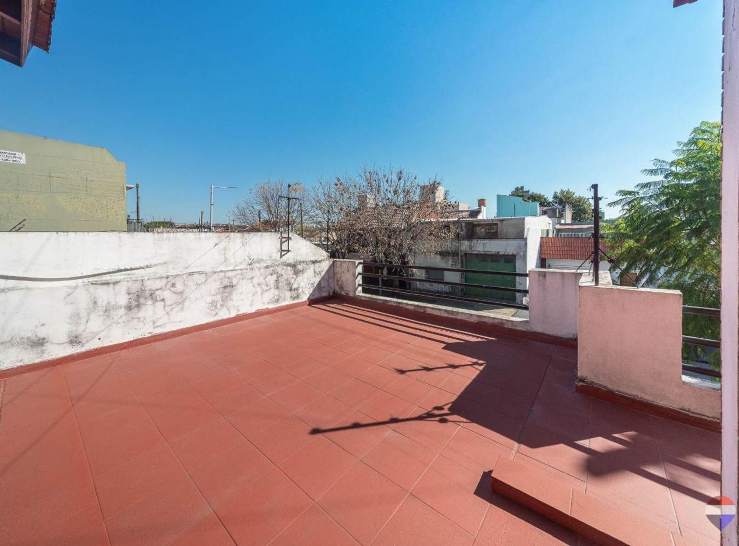 Foto de VENTA CASA 5 AMBIENTES AVELLANEDA, imagen 4