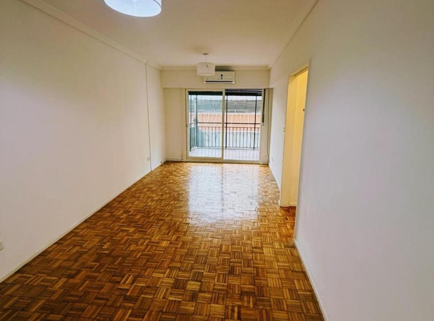 Foto de Alquiler departamento 3 amb con balcón, imagen 2