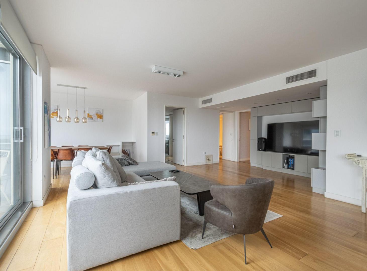 Foto de VENTA 3 AMBIENTES COCHERA COMPLEJO AL RIO, imagen 5