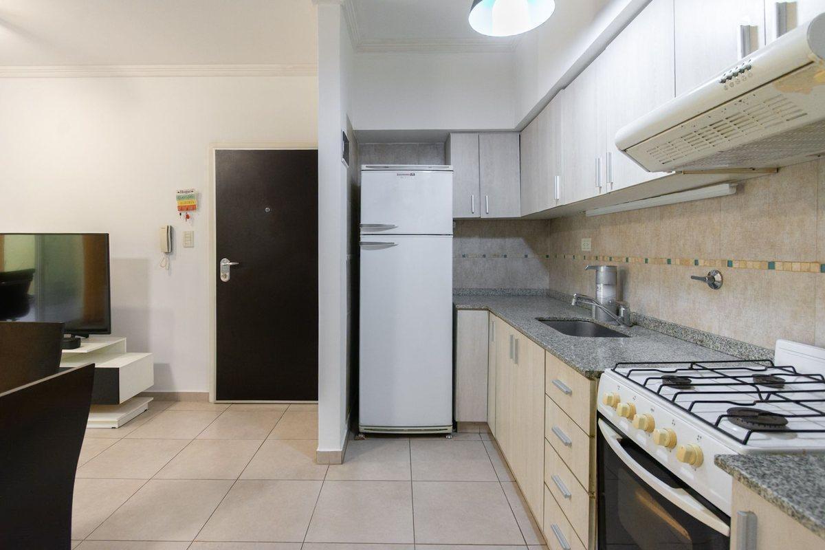 Foto de PH 2 AMBIENTES CON PATIO EN FLORES, imagen 3
