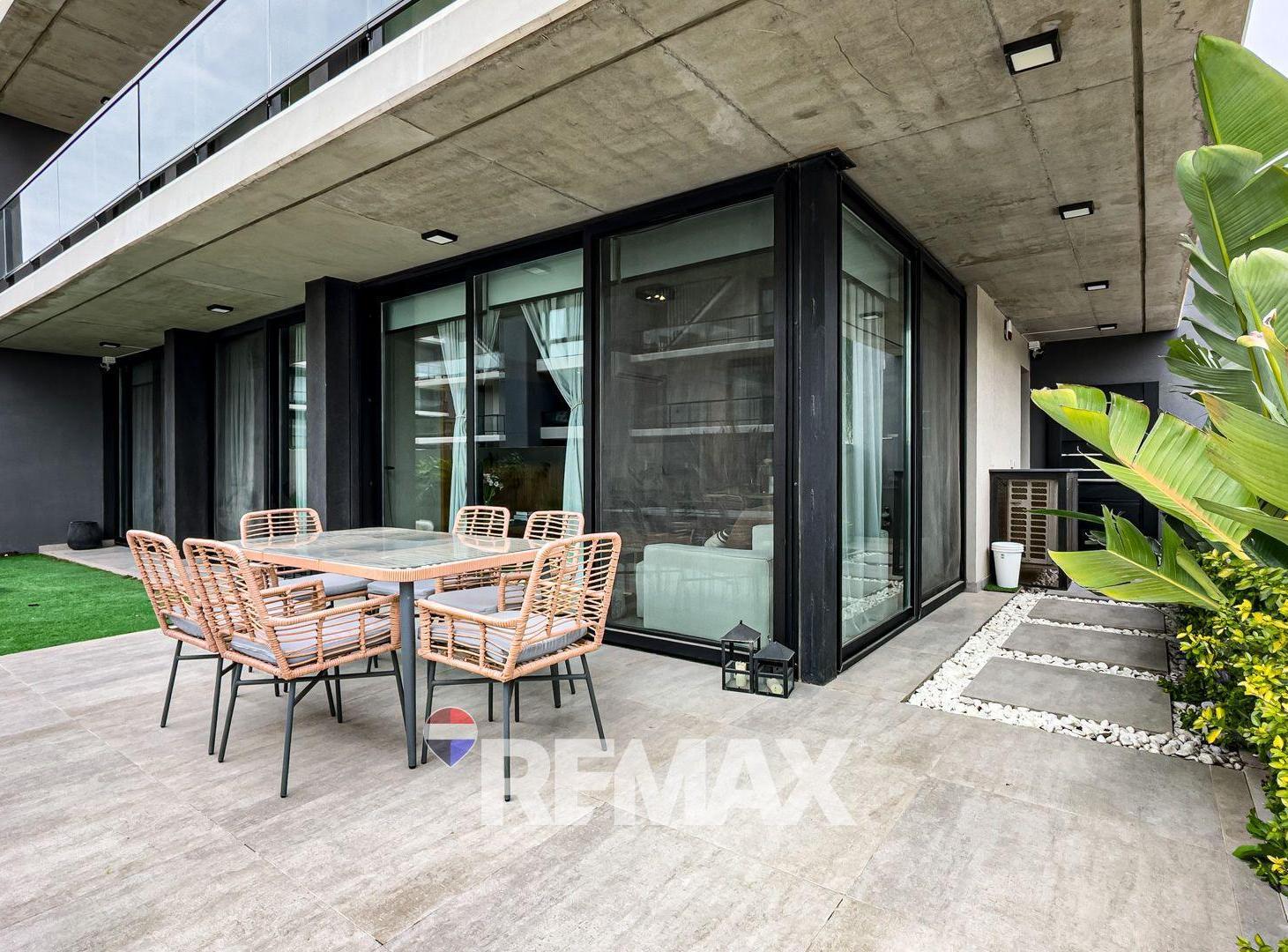 Foto de DEPARTAMENTO 3 AMBIENTES VENTA CON JARDIN CANNING, imagen 2