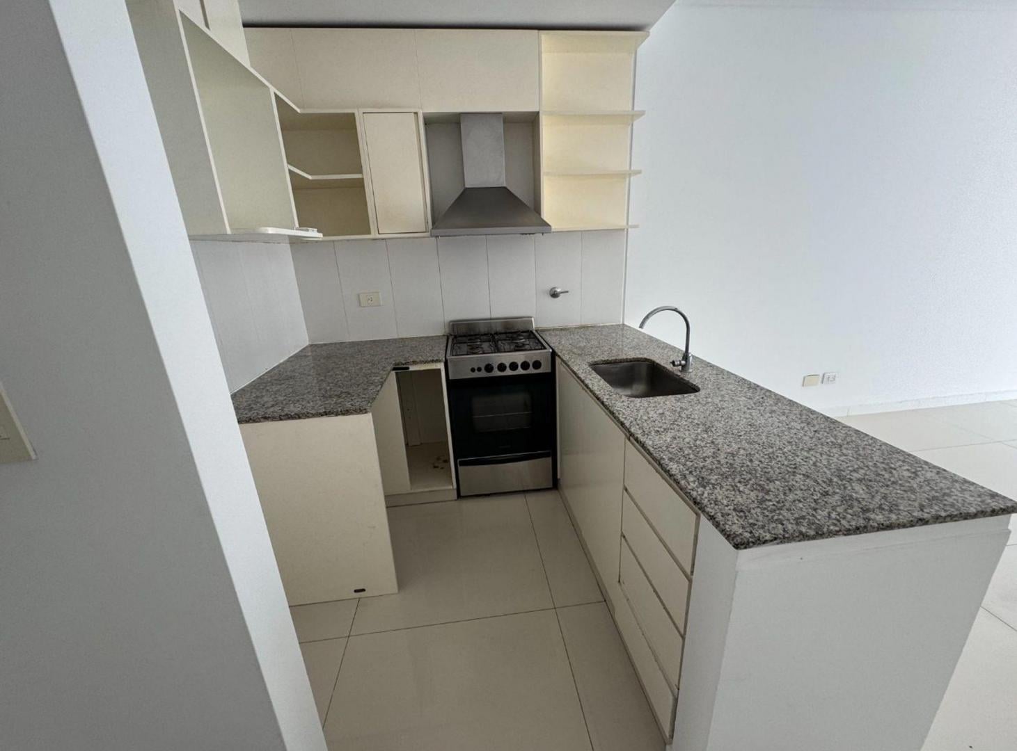 Foto de ALQUILER 2 AMBIENTES CON BALCON VILLA URQUIZA, imagen 2