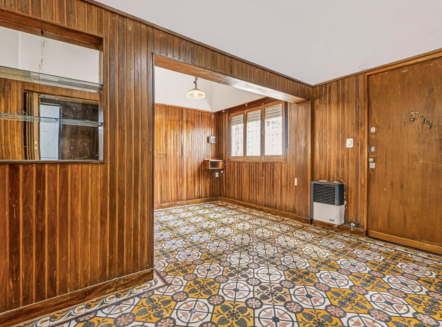 Foto de VENTA CASA 4 AMB CON TERRAZA Y PATIO VILLA LURO, imagen 4