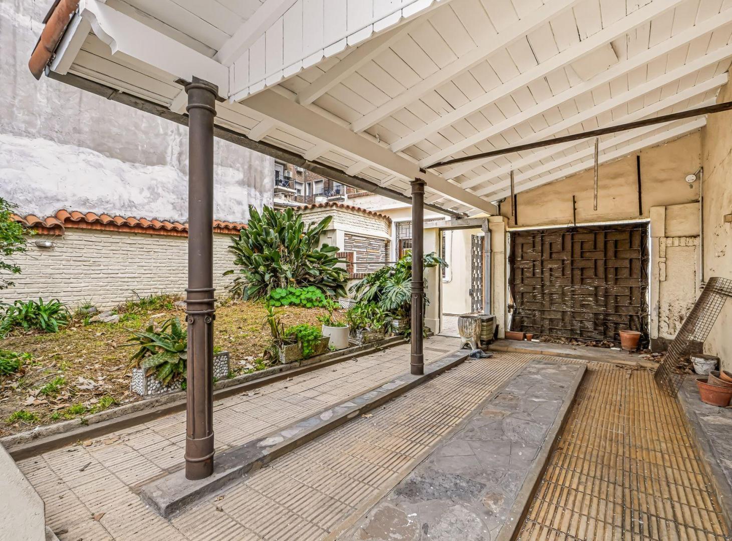Foto de VENTA CASA 4 AMB CON TERRAZA Y PATIO VILLA LURO, imagen 5