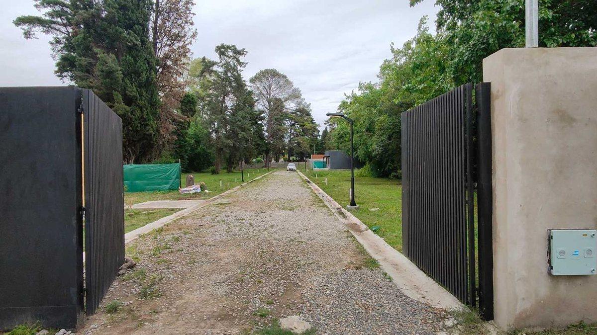 Foto de LOTE VENTA TORTUGUITAS BARRIO LISANDRO DE LA TORRE, imagen 1