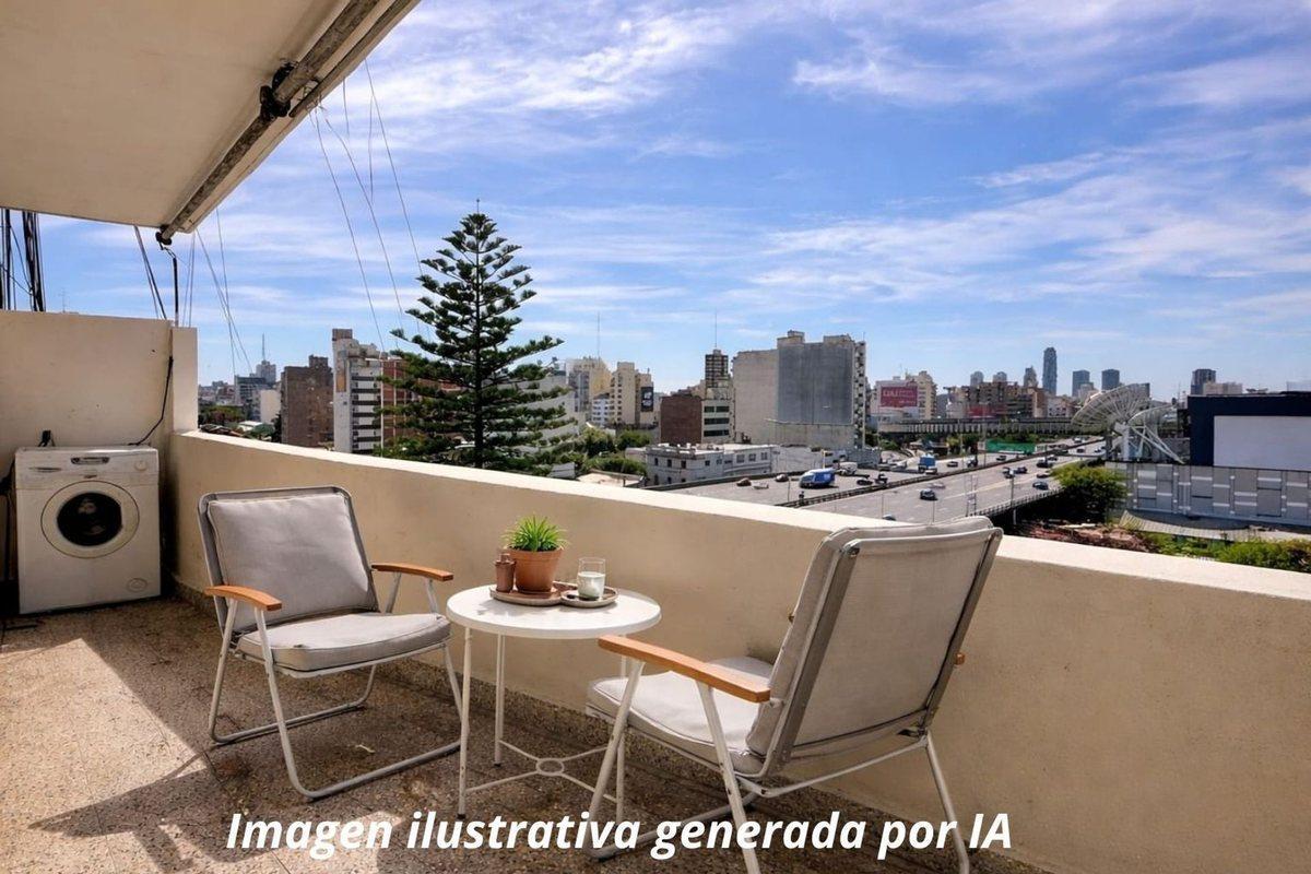 Foto de VENTA 2 AMBIENTES CONSTITUCION BALCON MUY LUMINOSO, imagen 2