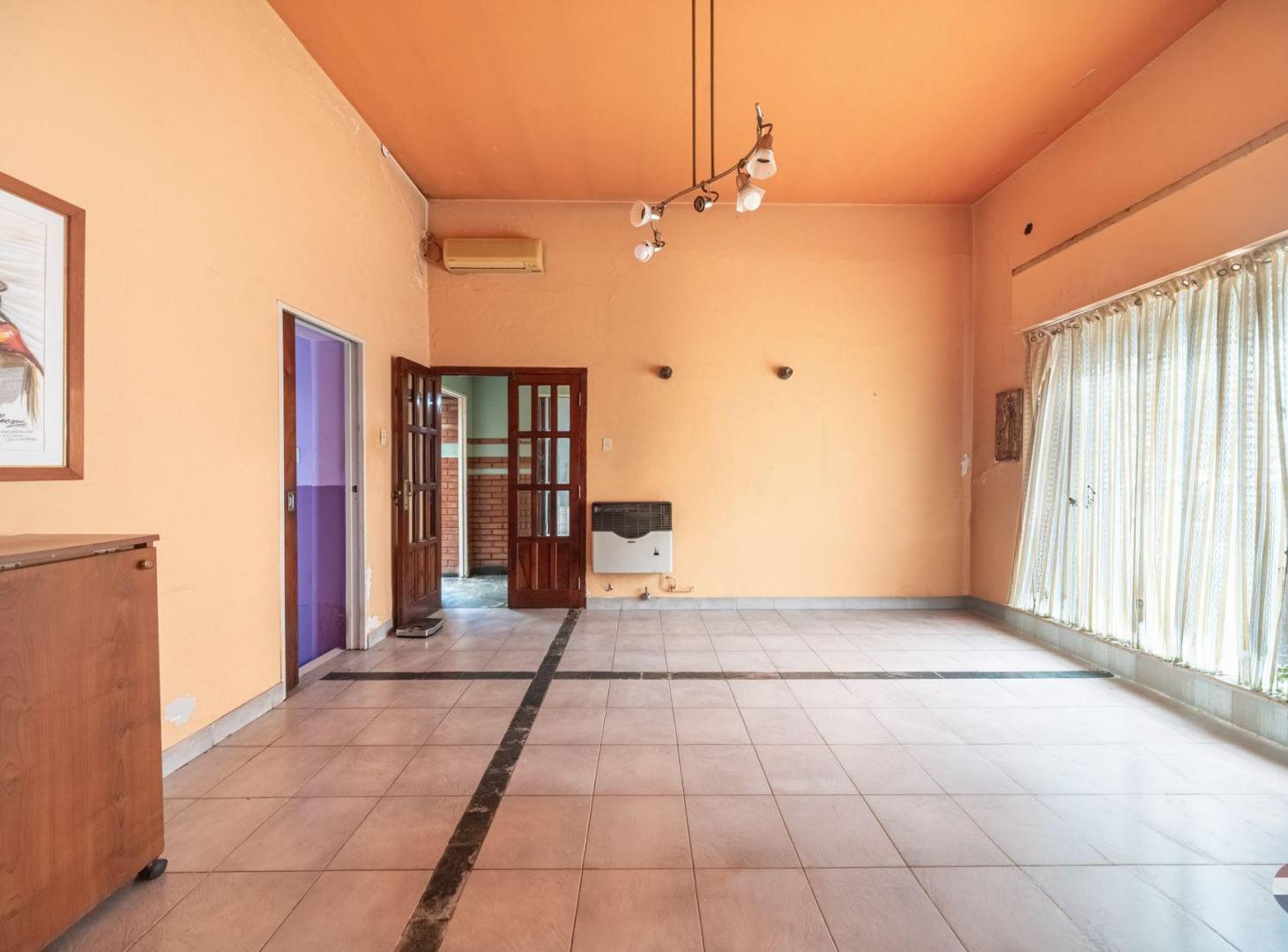 Foto de VENTA PH 2 AMBIENTES ALMAGRO CON COCHERA Y TERRAZA, imagen 1