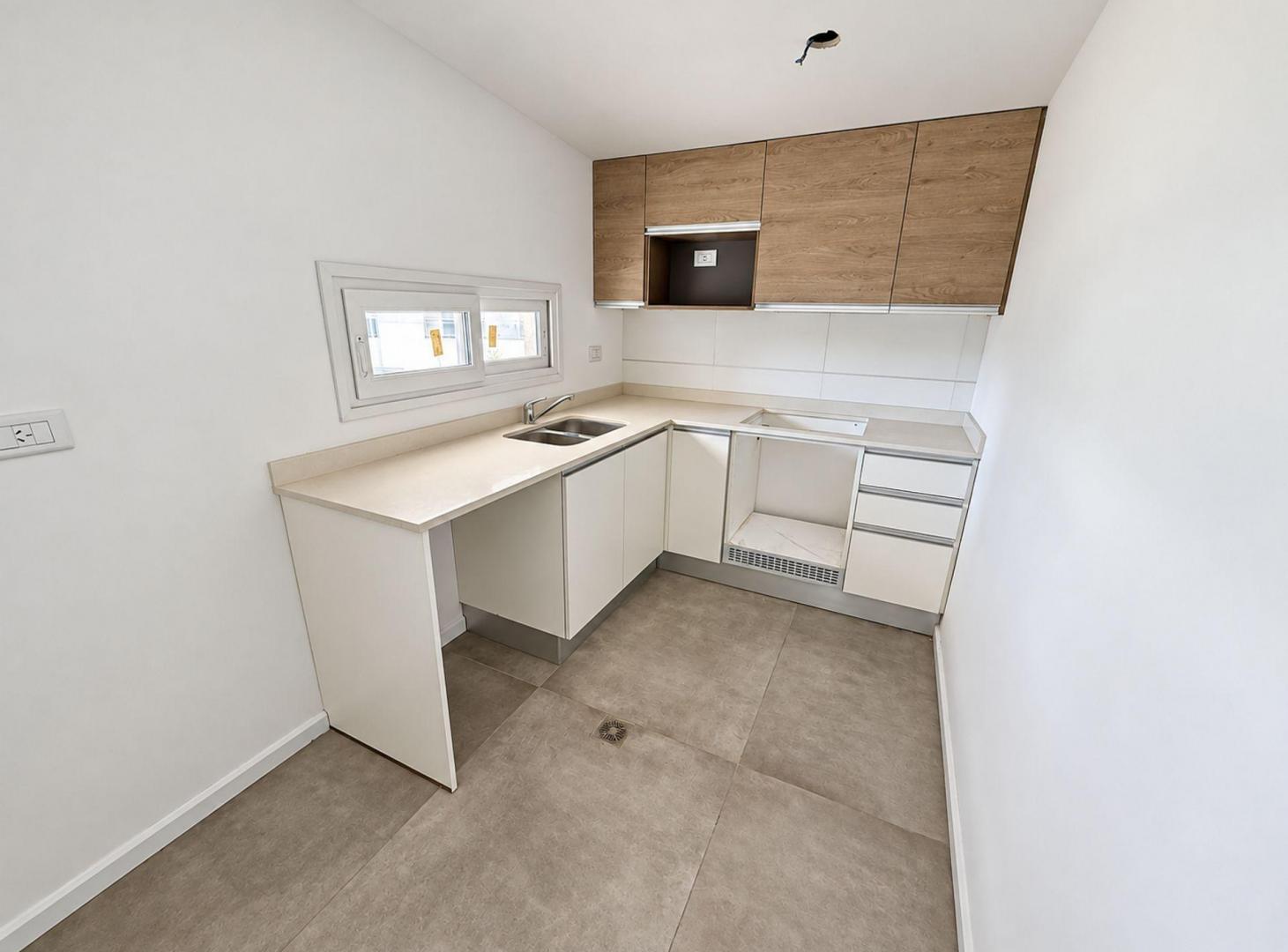 Foto de DEPARTAMENTO MONOAMBIENTE EN VENTA CANNING, imagen 3