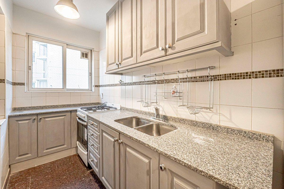 Foto de VENTA DEPTO 3 AMB COCHERA PISO ALTO LAS CAÑITAS, imagen 5